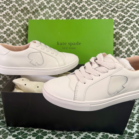 kate spade Shoes - kate spade White Leather Heart Detail Low-Top Sneakers